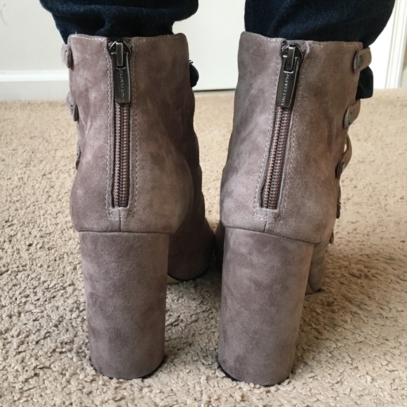 Vince Camuto Davel Block Heel - Picture 5 of 7